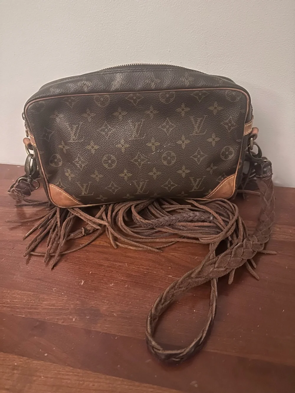 Louis Vuitton Monogram Fringe Shoulder Bag - Brown - Picture 3 of 5